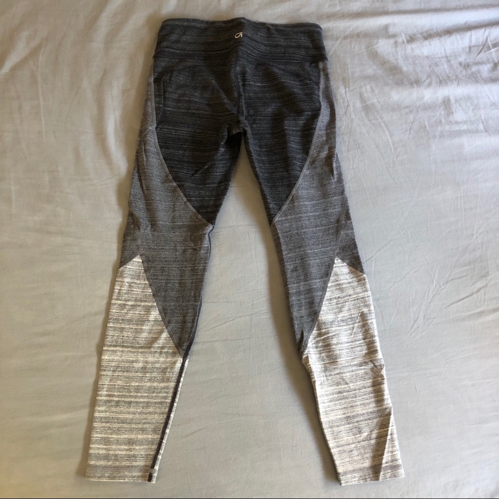 Gray leggings - Picture 4 of 4
